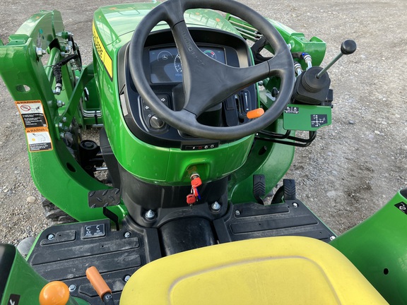 2022 John Deere 3038E Tractor Compact