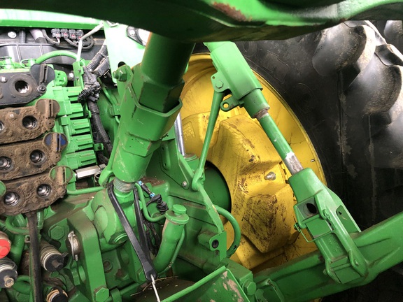 2021 John Deere 8R 230 Tractor