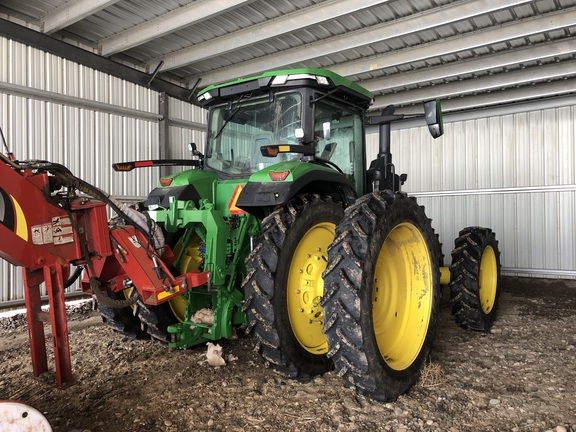 2021 John Deere 8R 250 Tractor