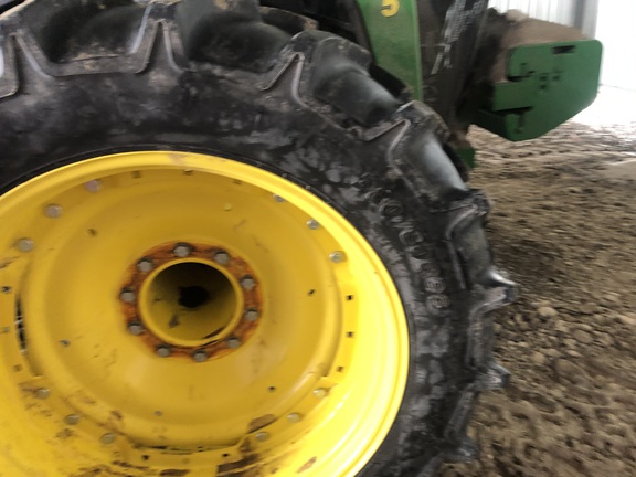 2021 John Deere 8R 250 Tractor