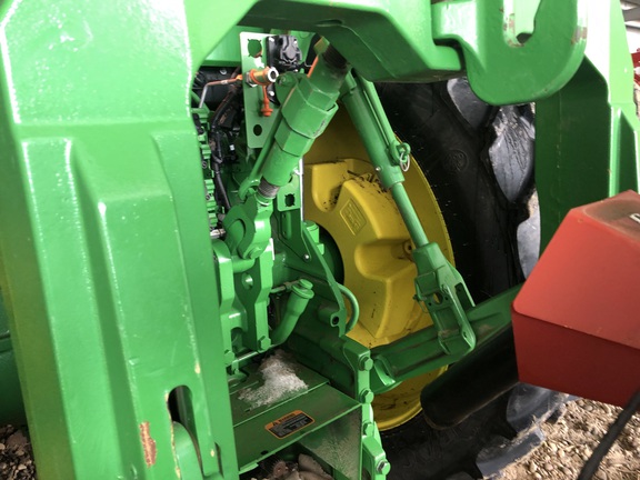 2021 John Deere 8R 250 Tractor