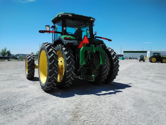 2021 John Deere 8R 250 Tractor