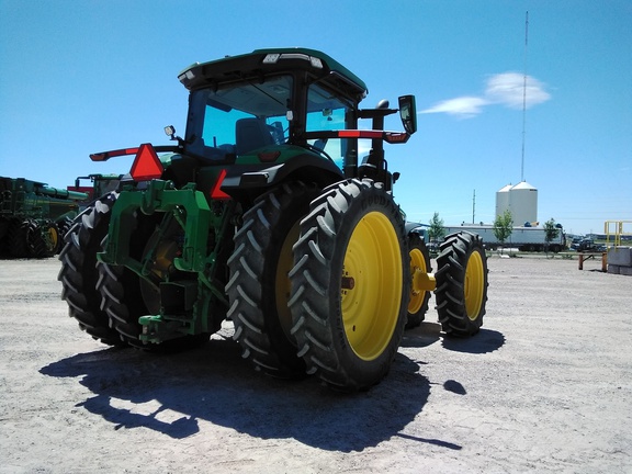 2021 John Deere 8R 250 Tractor