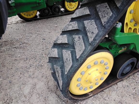 2023 John Deere 8RX 370 Tractor Rubber Track