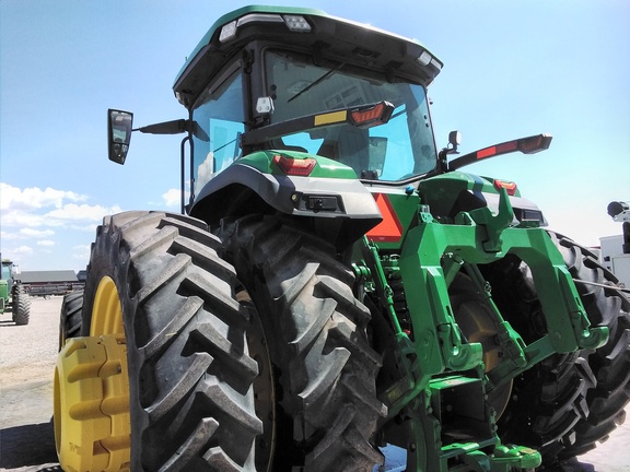 2021 John Deere 8R 340 Tractor