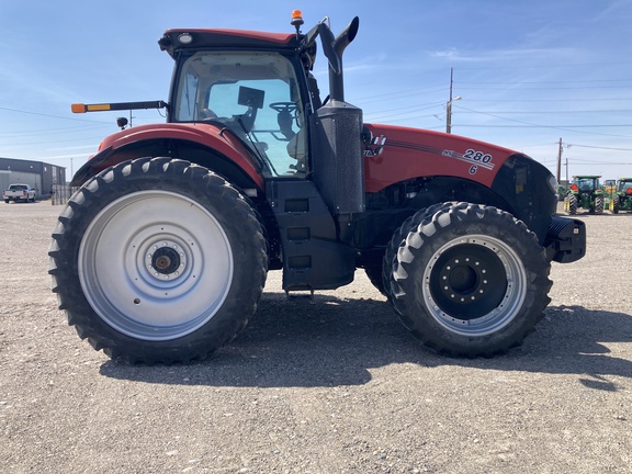 2022 Case IH Magnum 280 AFS Tractor