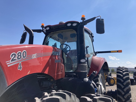 2021 Case IH Magnum 280 AFS Tractor