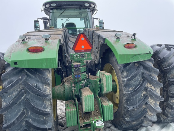 2021 John Deere 9520R Tractor 4WD