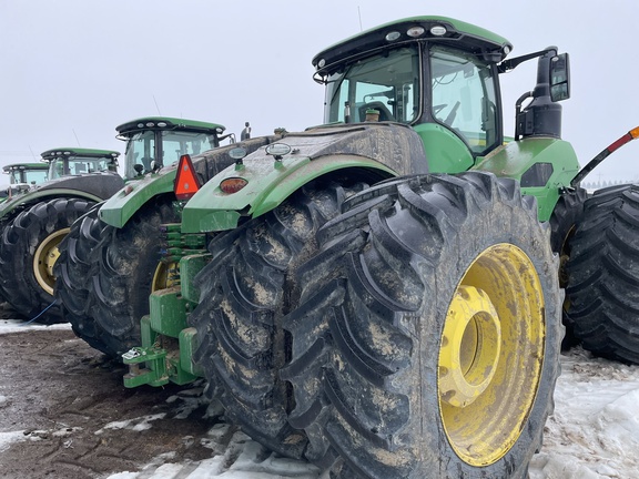 2021 John Deere 9520R Tractor 4WD