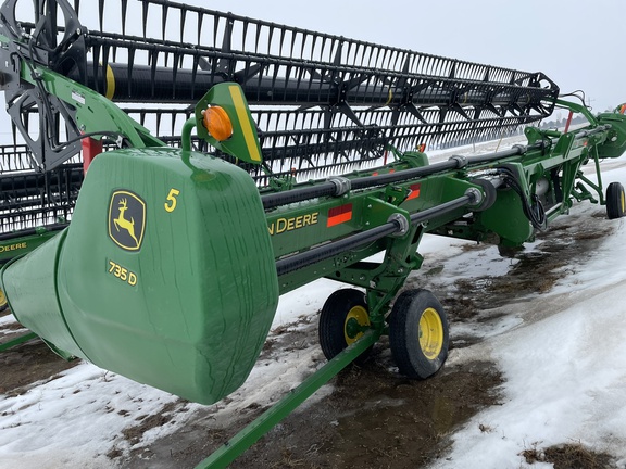 2023 John Deere 735D Header Combine