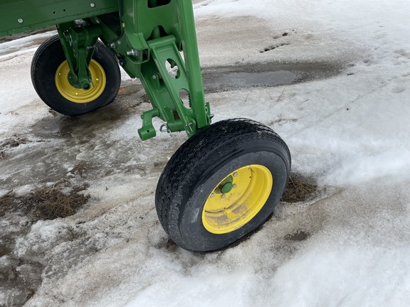 2023 John Deere 735D Header Combine