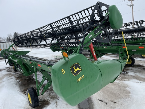 2023 John Deere 735D Header Combine