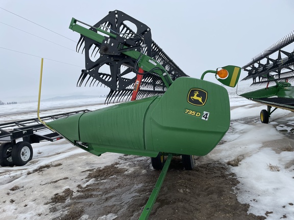 2020 John Deere 735D Header Combine