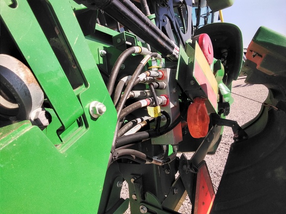 2020 John Deere 735D Header Combine