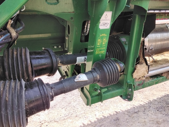 2020 John Deere 735D Header Combine