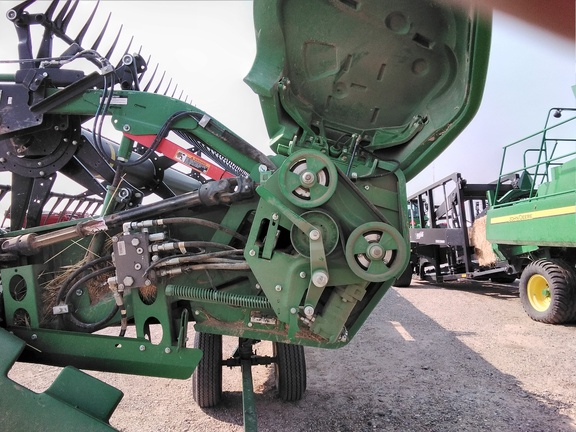 2020 John Deere 735D Header Combine