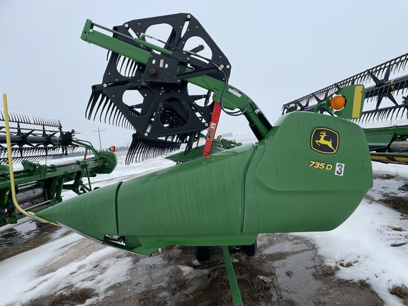 2020 John Deere 735D Header Combine