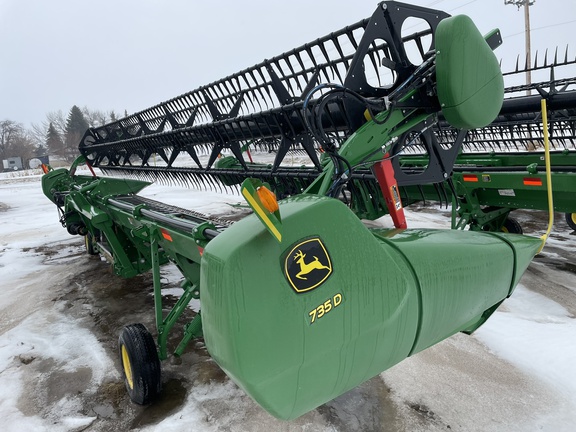 2020 John Deere 735D Header Combine