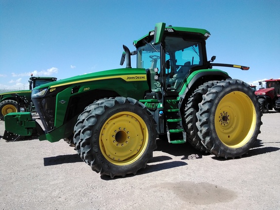 2020 John Deere 8R 250 Tractor