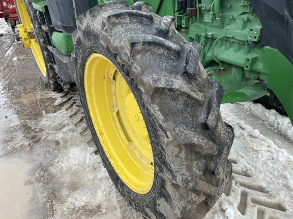 2020 John Deere 8R 250 Tractor