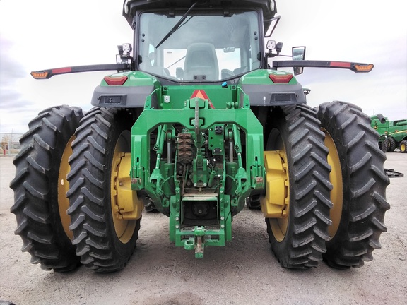 2020 John Deere 8R 250 Tractor