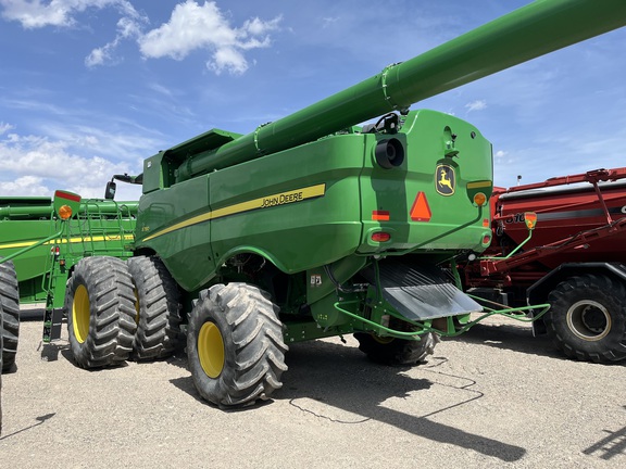 2021 John Deere S780 Combine