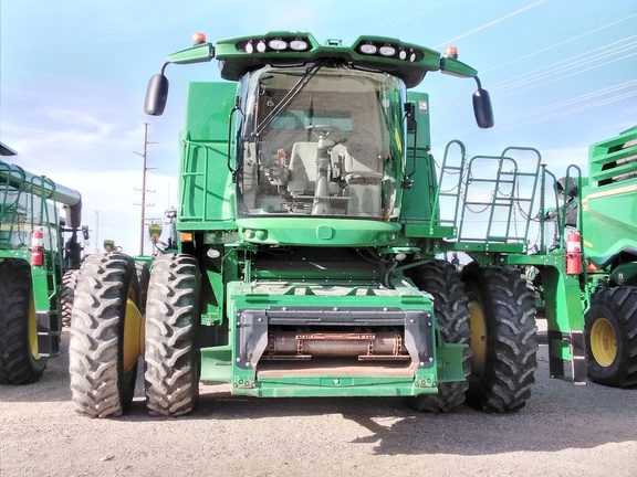 2020 John Deere S770 Combine