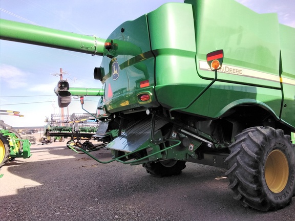 2020 John Deere S770 Combine