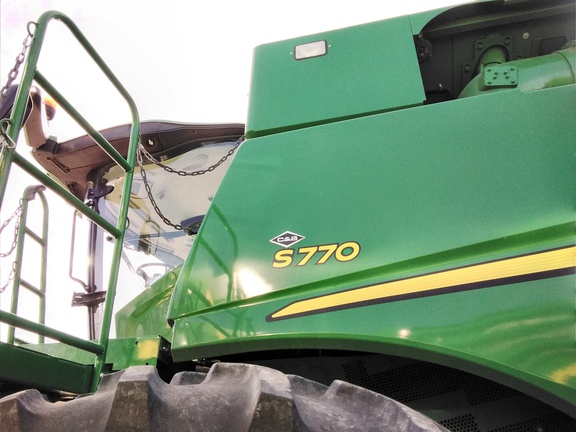 2020 John Deere S770 Combine