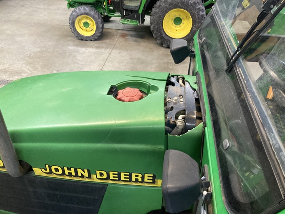 2001 John Deere 4400 Tractor Compact