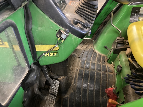 2001 John Deere 4400 Tractor Compact