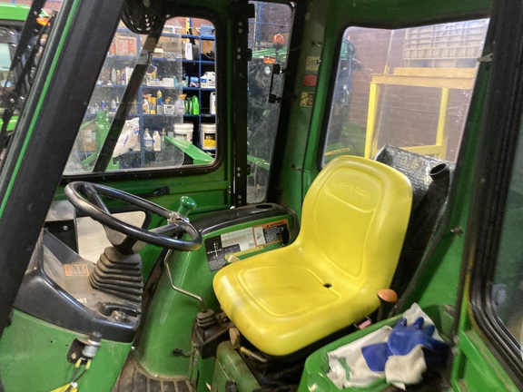 2001 John Deere 4400 Tractor Compact