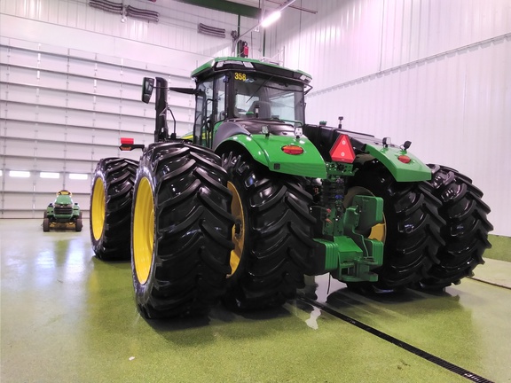 2022 John Deere 9R 540 Tractor 4WD