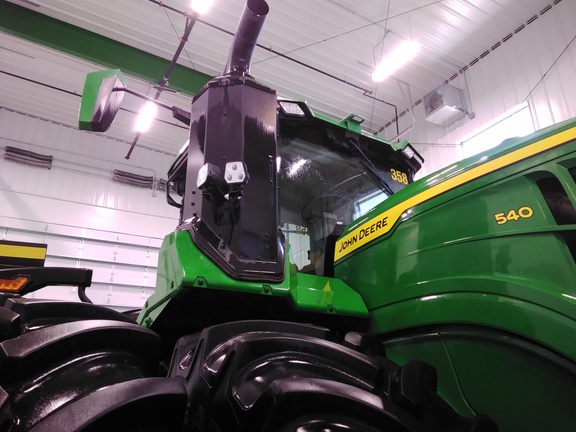 2022 John Deere 9R 540 Tractor 4WD