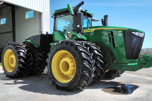 2022 John Deere 9R 540 Tractor 4WD