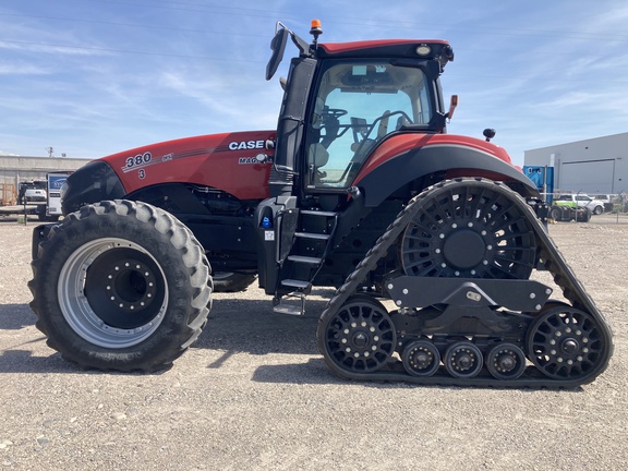 2021 Case IH Magnum 380 AFS Row Tractor Rubber Track