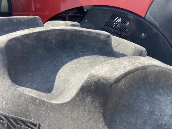 2021 Case IH Magnum 380 AFS Row Tractor Rubber Track