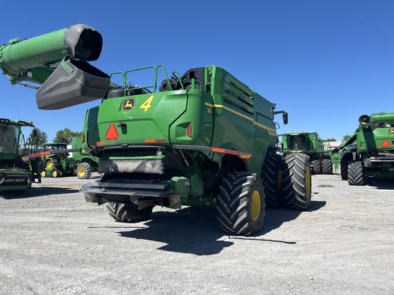 2023 John Deere X9 1000 Combine