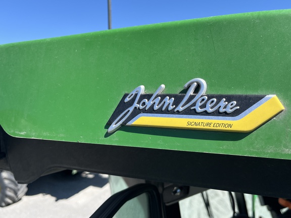 2023 John Deere X9 1000 Combine