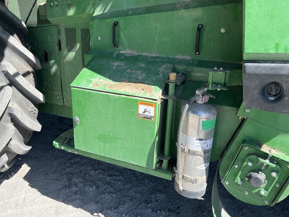 2023 John Deere X9 1000 Combine