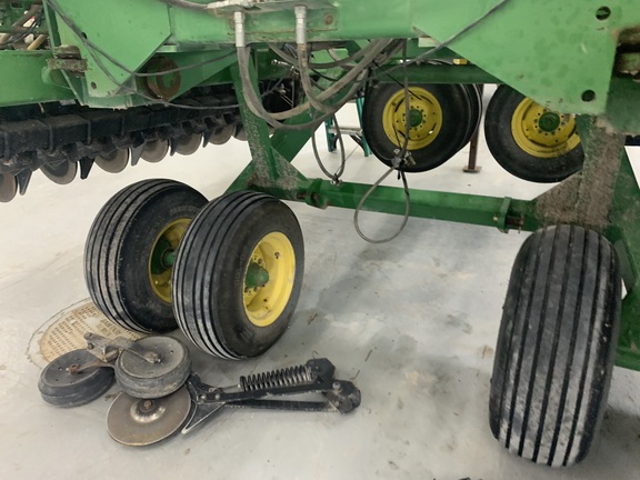 1994 John Deere 455 Drill