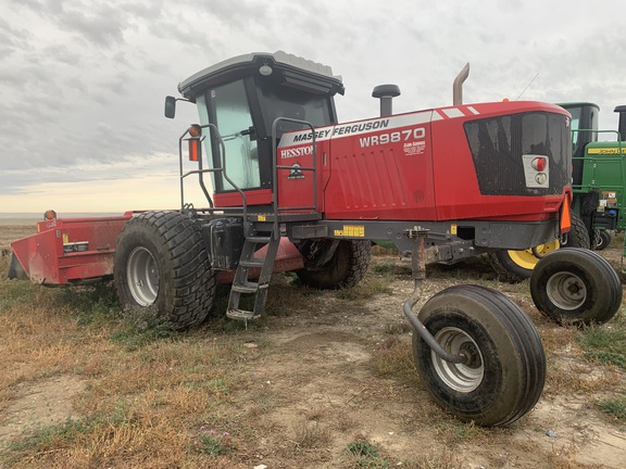 2016 Massey Ferguson WR9870 Windrower