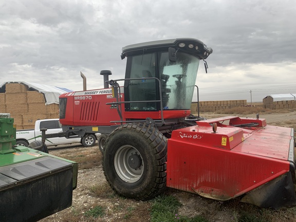 2016 Massey Ferguson WR9870 Windrower