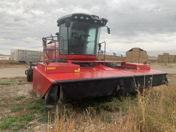 2016 Massey Ferguson WR9870 Windrower