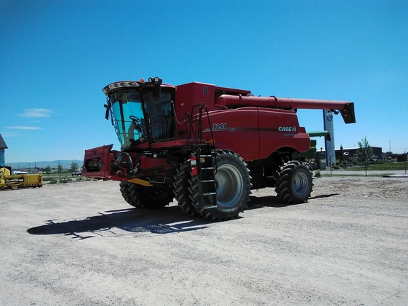 2022 Case IH 7250 Combine