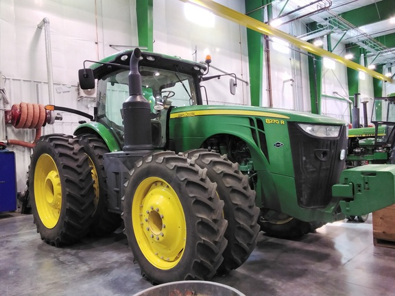 2015 John Deere 8270R Tractor