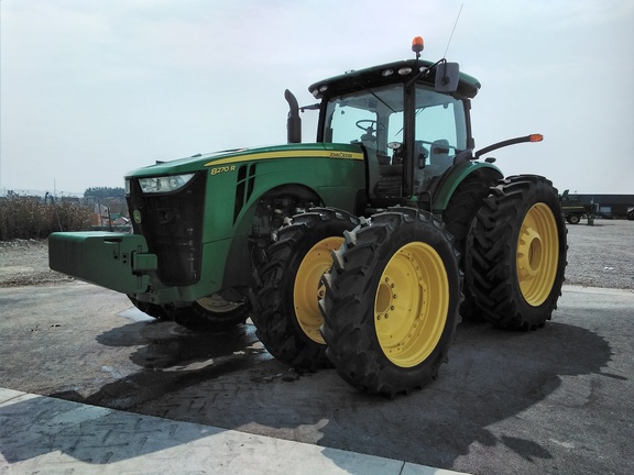 2015 John Deere 8270R Tractor