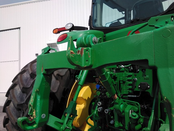 2015 John Deere 8270R Tractor