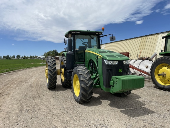 2013 John Deere 8335R Tractor