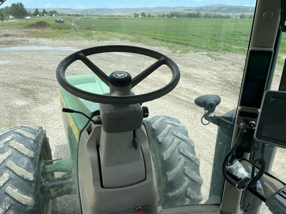 2013 John Deere 8335R Tractor